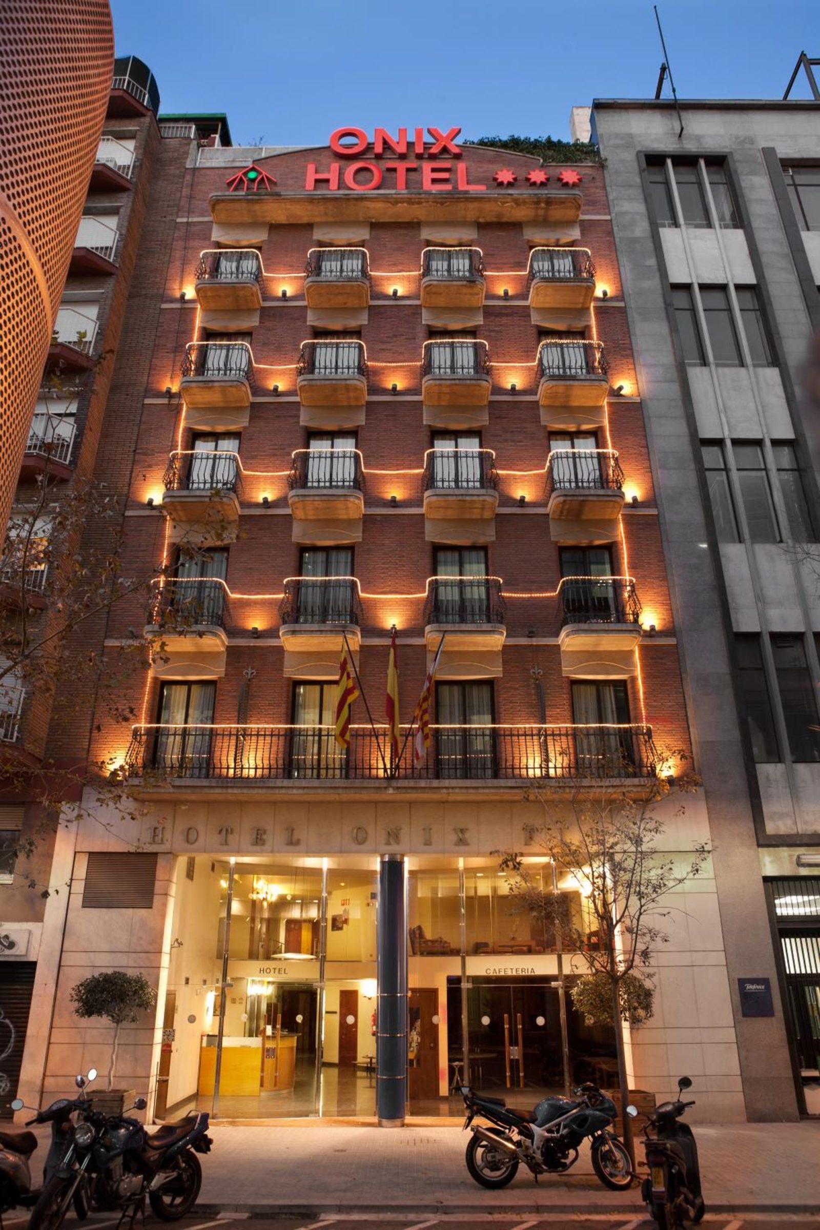 Hotel Onix Fira — photo 3